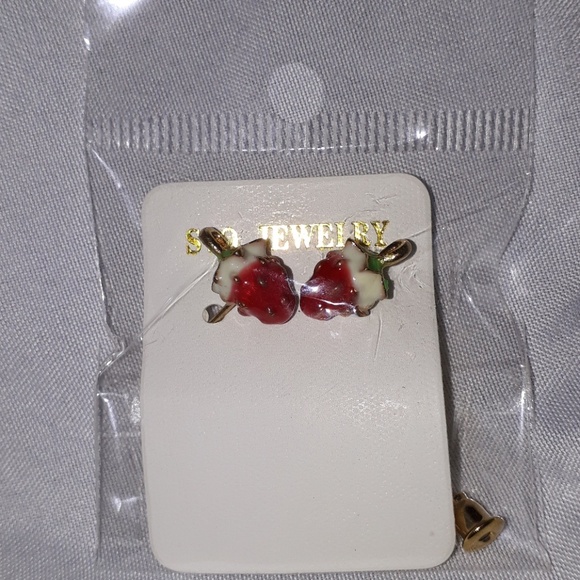 Cute Enamel Strawberry Stud Earrings - Picture 6 of 8